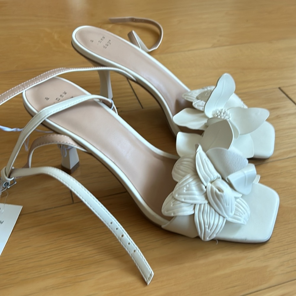 A New Day Antonette white  flower heels